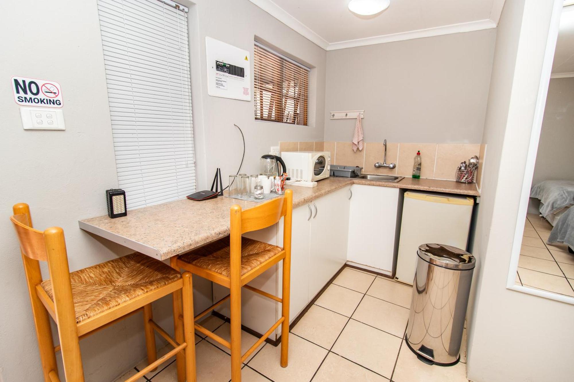 Glenmore Guesthouse บลูมฟอนเทน ภายนอก รูปภาพ