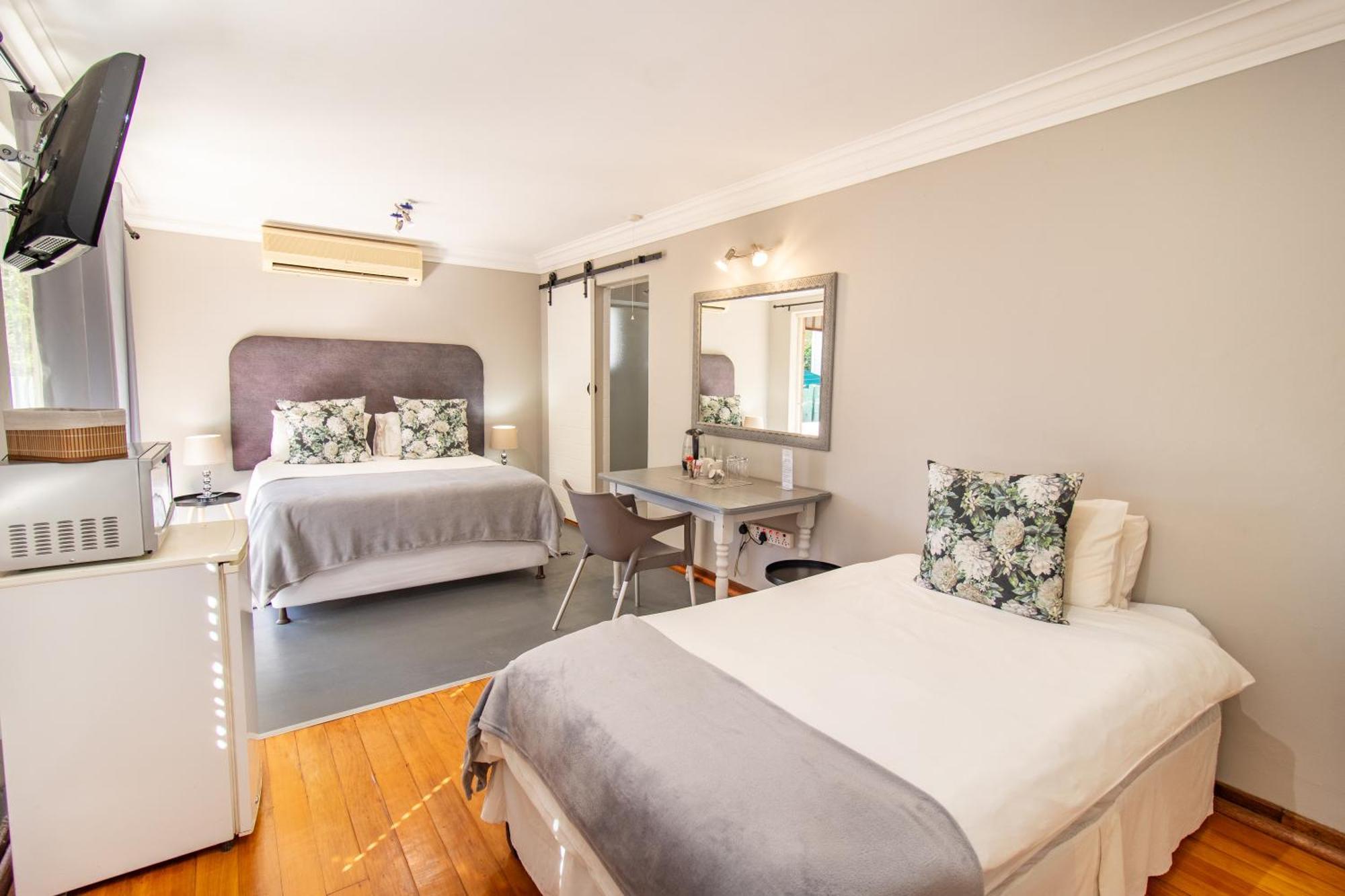 Glenmore Guesthouse บลูมฟอนเทน ภายนอก รูปภาพ