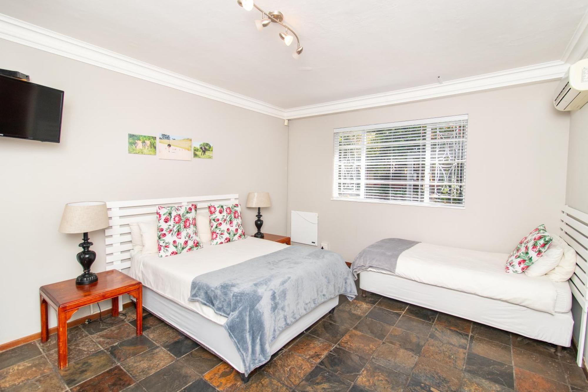 Glenmore Guesthouse บลูมฟอนเทน ภายนอก รูปภาพ
